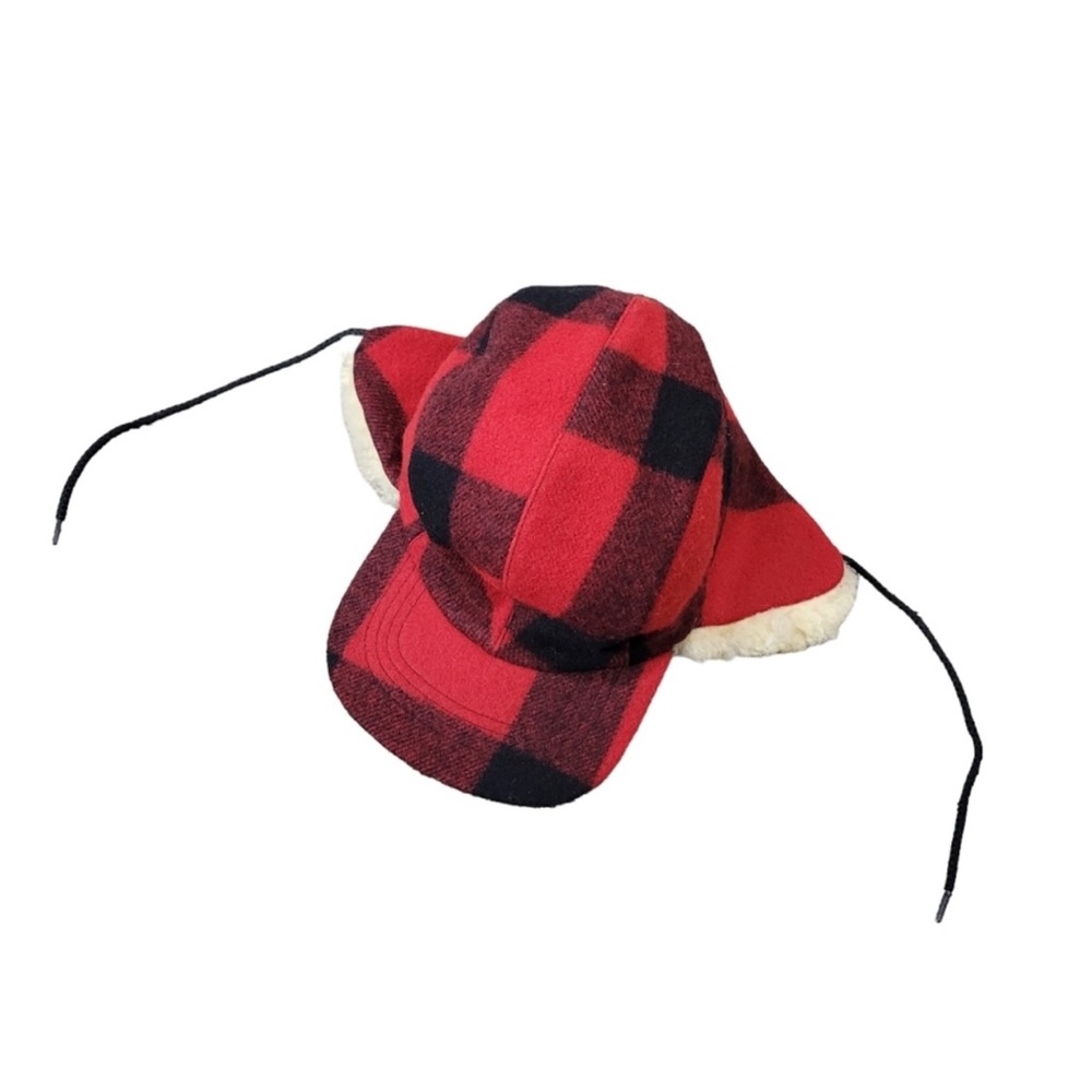 Filson Double Mackinaw Wool Cap in Red Black Plaid Birch